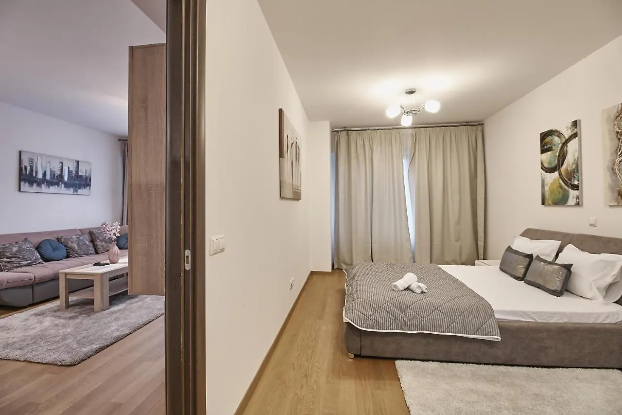 Platinum Rooms District 1 & 2 Bucharest Aparthotel